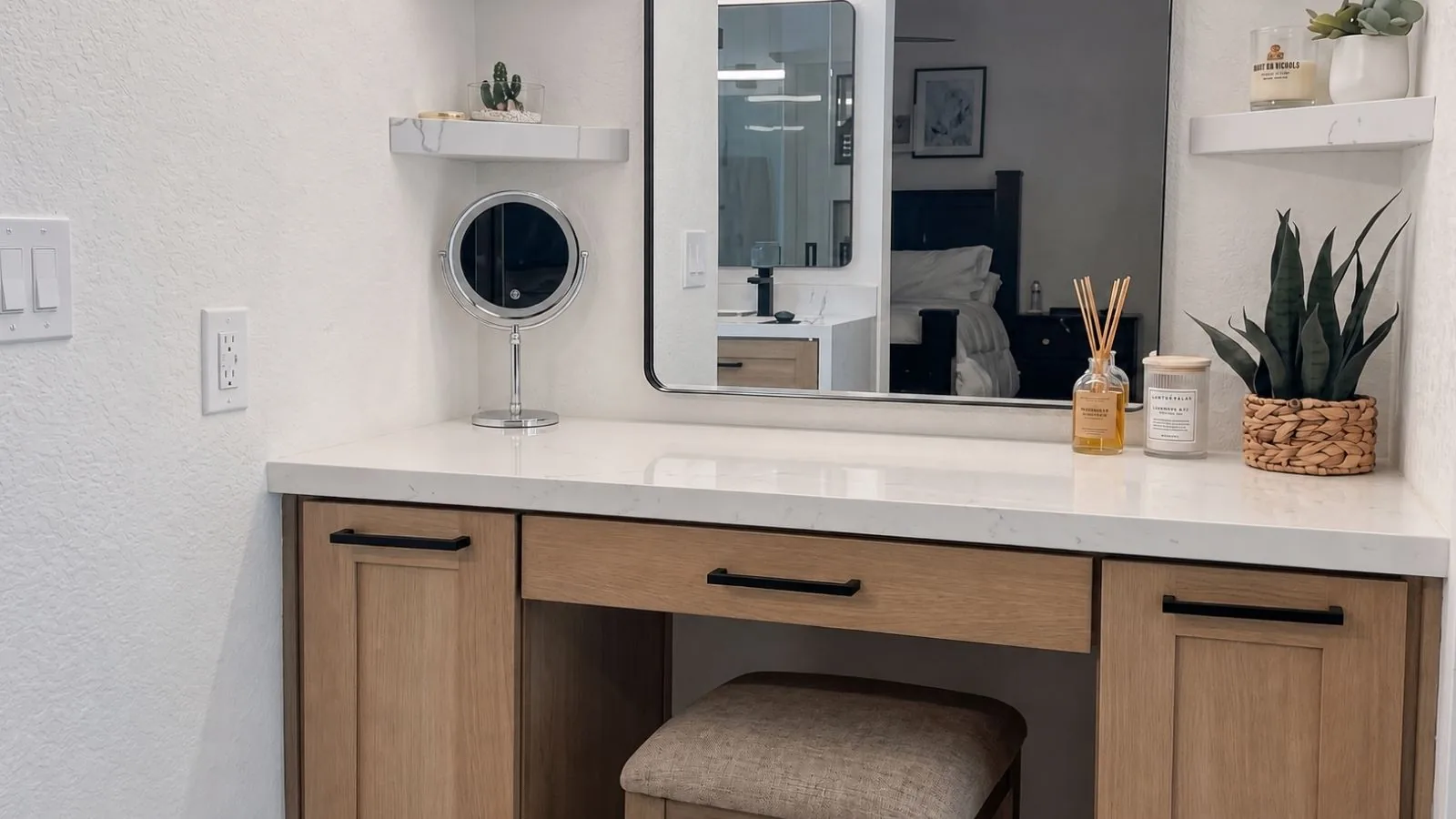 Bathroom vanities: Single and double vanities with vanity tops.