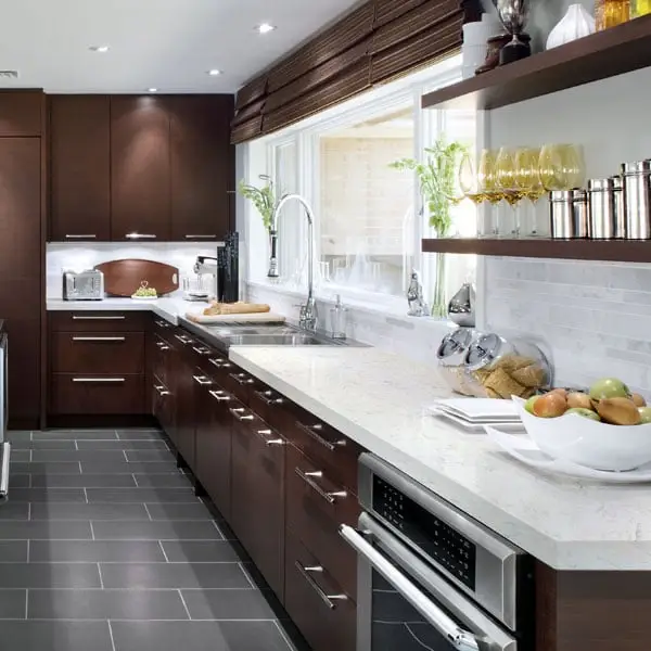 L1020 Kitchen