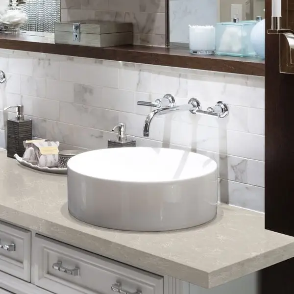 L1031 Bathroom