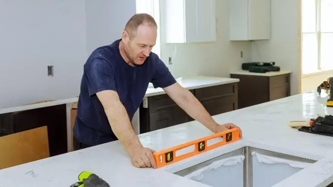 quartz countertop installer