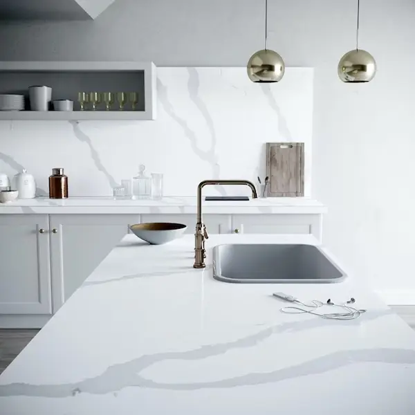 Bianco Calacatta Quartz Kitchen