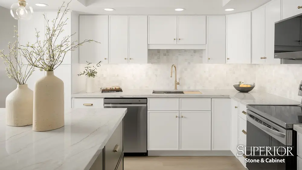 White-Macaubus-Install-1