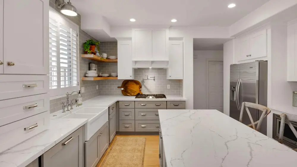 Sollid Newport Kitchen Cabinets in Gray