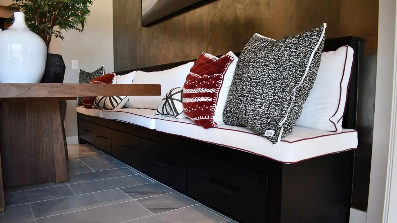 OakCraft Banquette