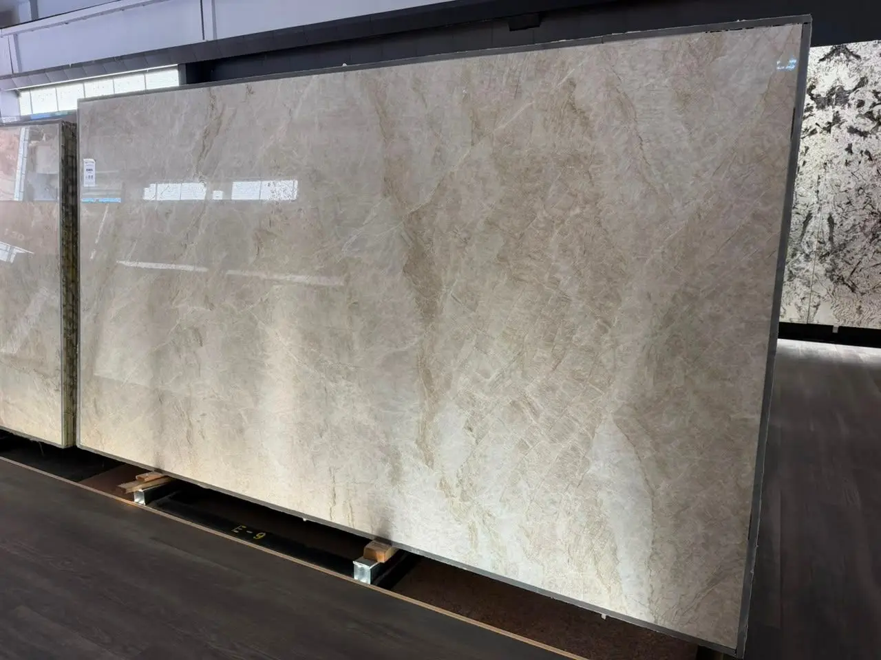 Taj Mahal Quartzite